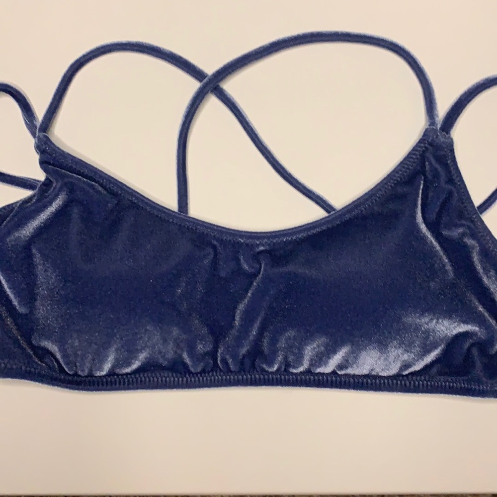 Victoria Secret Pink Velvet Blue Bikini Top 👙🔝 Never worn!